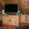 le banc fustier : meuble tv et aménagement sous pente en arolle