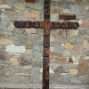 Le banc fustier : Croix sculptée Savoyarde